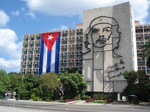 LA PLAZA DE LA REVOLUCIÓN