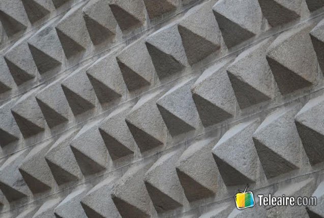 detalle picos de la casa de los picos