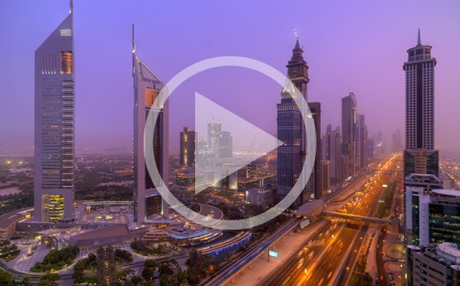 Skyline de Dubai en los Emiratos Árabes Unidos